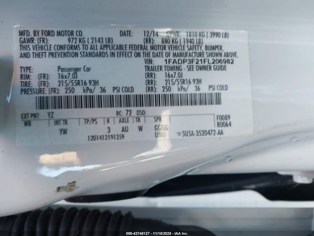 2015 FORD FOCUS 1FADP3F21FL206982 Photo 8