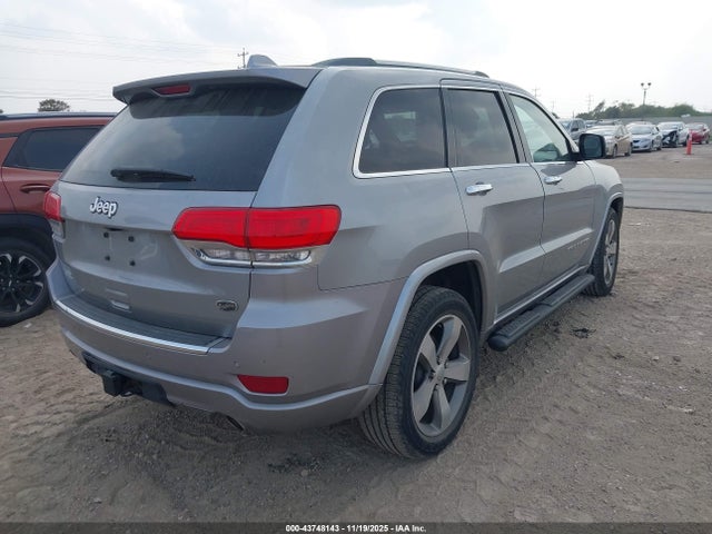 1C4RJECG8FC883413 Jeep Grand Cherokee Overland