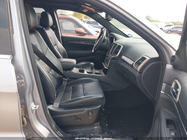 1C4RJECG8FC883413 Jeep Grand Cherokee Overland