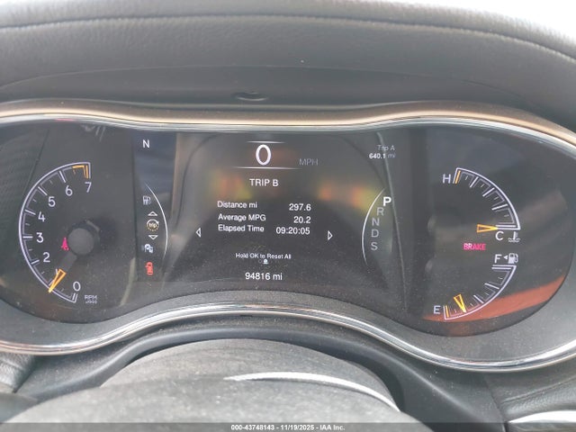 1C4RJECG8FC883413 Jeep Grand Cherokee Overland