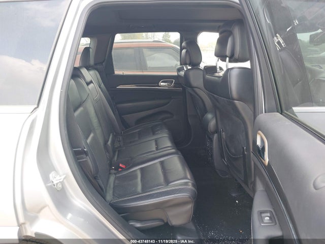 1C4RJECG8FC883413 Jeep Grand Cherokee Overland