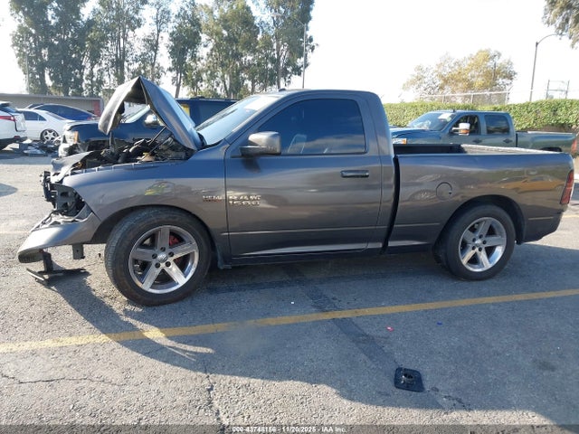 3C6JR6AT4HG637168 RAM 1500 Tradesman 4x2 6&#039;4 Box