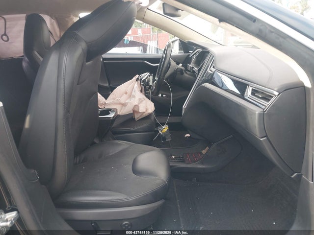 2015 TESLA MODEL S 5YJSA1E29FF116703 Photo 4