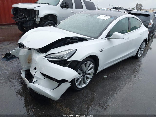 2019 TESLA MODEL 3 5YJ3E1EBXKF365773 Photo 1