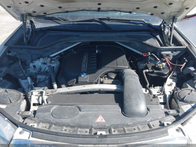 2015 BMW X5 5UXKR0C59F0K53122 Photo 9