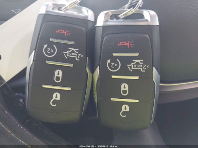 2025 RAM 1500 1C6SRFFPXSN730372 Photo 10