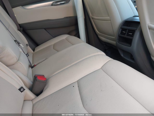 2019 CADILLAC XT5 1GYKNCRS7KZ274157 Photo 7