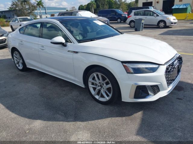 2024 AUDI A5 SPORTBACK WAUFACF59RA068300 Photo 0