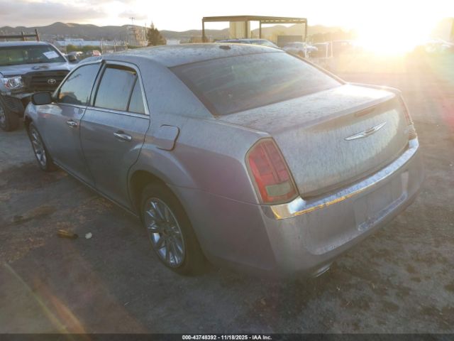 2011 CHRYSLER 300 2C3CA5CG0BH531251 Photo 2