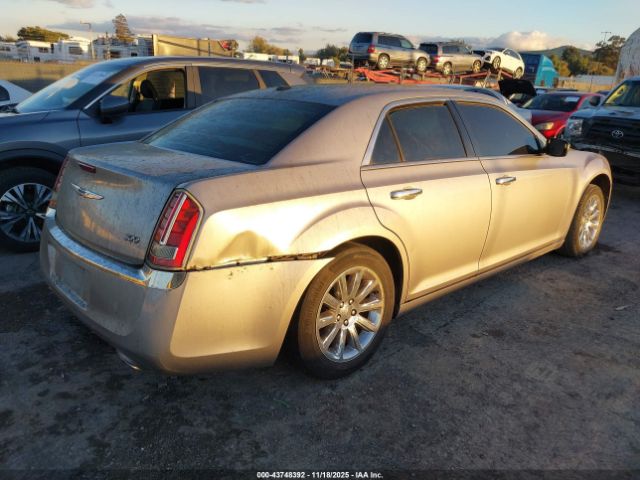 2011 CHRYSLER 300 2C3CA5CG0BH531251 Photo 3