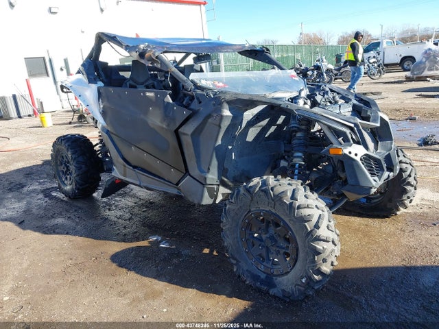 3JBVGAW23HK000355 Can-Am Maverick X3 Turbo R