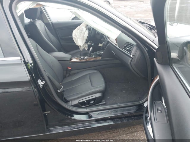 2015 BMW 328I WBA3B5G57FNS12182 Photo 4