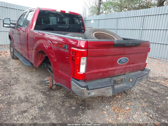 43748419 :رقم المزاد ، 1FT7X2B61KED59158 vin ، 2019 Ford F-250 Xlt مزاد بيع