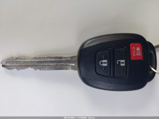 5TFAX5GN7JX130056 Toyota Tacoma Sr5