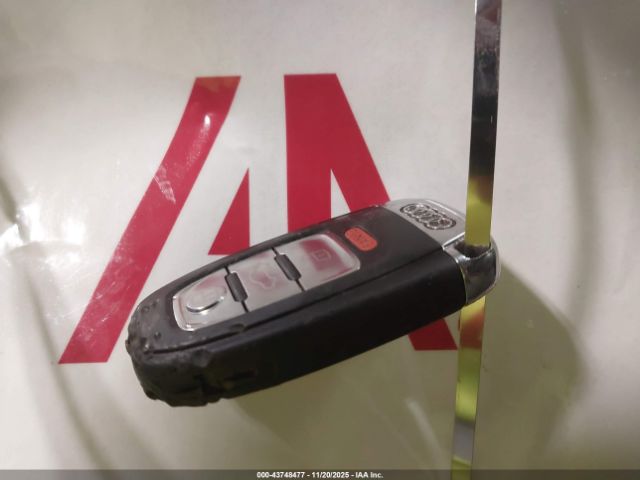 2010 AUDI A4 WAUAFAFL6AN030647 Photo 10