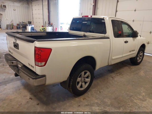 2014 NISSAN TITAN 1N6AA0CC5EN501335 Photo 3