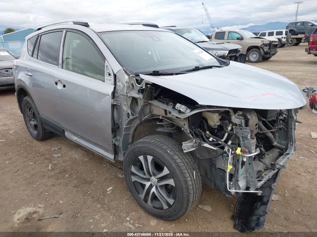 2018 TOYOTA RAV4 JTMBFREV4JJ221936