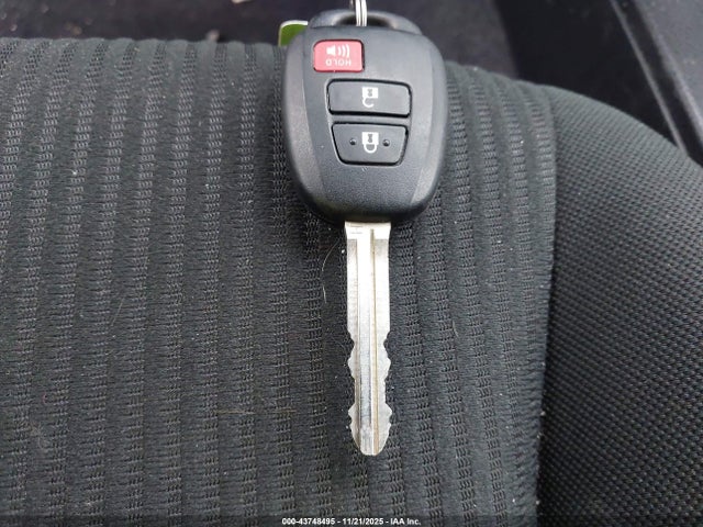 2018 TOYOTA RAV4 JTMBFREV4JJ221936 Photo 10