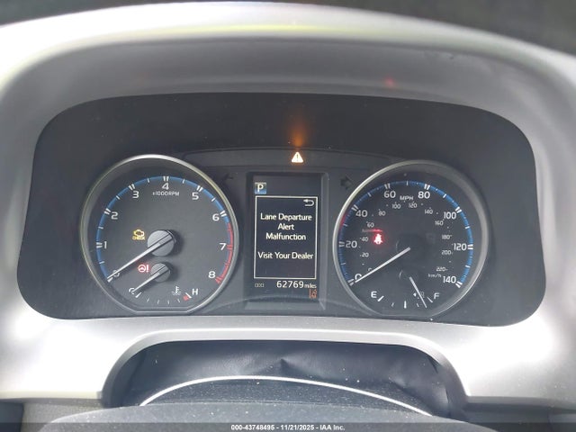 2018 TOYOTA RAV4 JTMBFREV4JJ221936 Photo 6