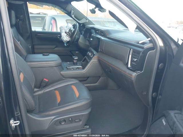 Продажа на аукционе авто 2023 Gmc Sierra 1500 4wd  Short Box At4, vin: 1GTUUEE82PZ123483, номер лота: 43748541