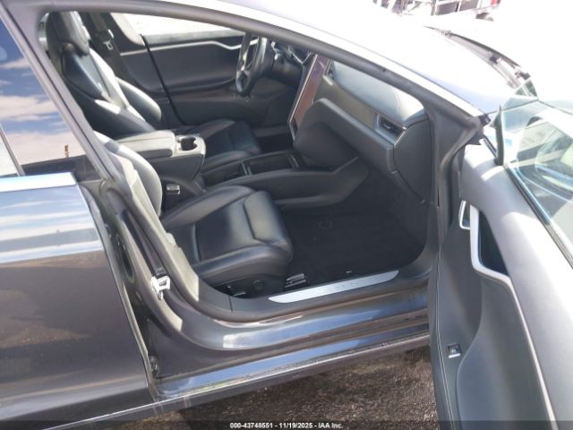2018 TESLA MODEL S 5YJSA1E28JF296426 Photo 4