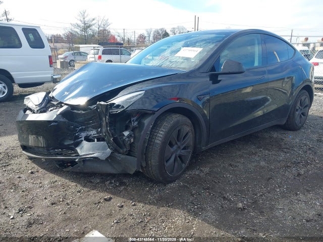 2025 TESLA MODEL Y 7SAYGDEE6SF300238 Photo 1