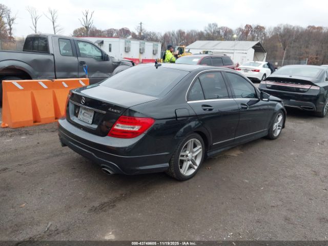2012 MERCEDES-BENZ C 300 WDDGF8BB7CR192209 Photo 3