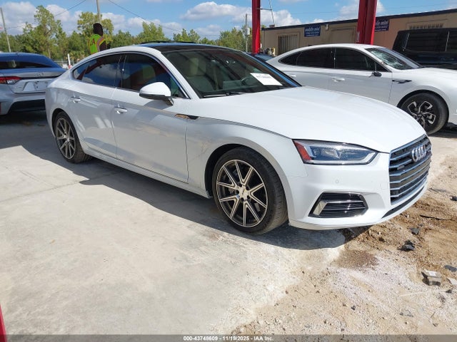 2018 AUDI A5 WAUBNCF52JA082174 Photo 0