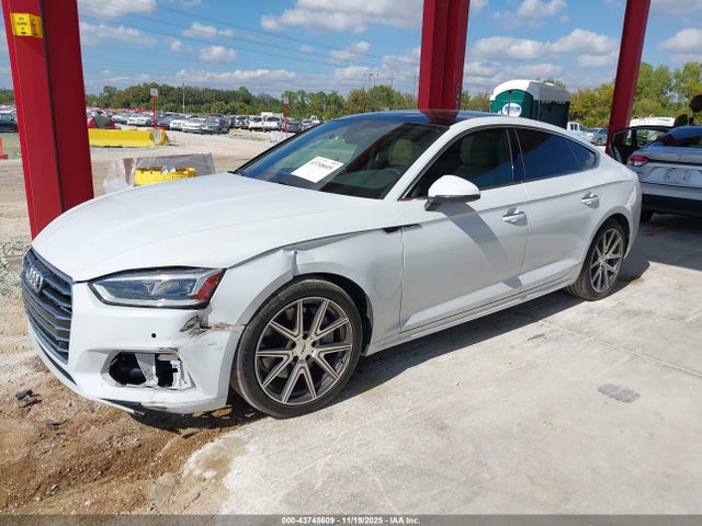 2018 AUDI A5 WAUBNCF52JA082174 Photo 1