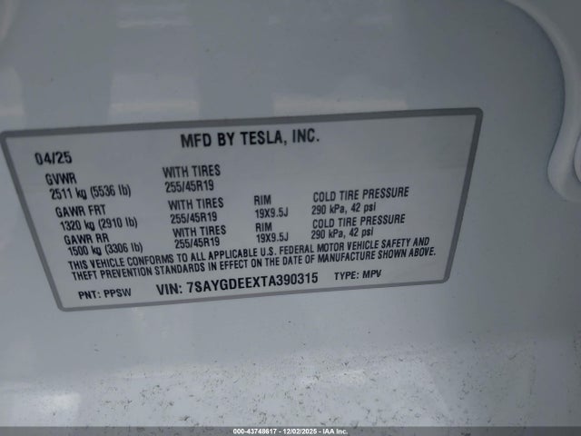 2026 TESLA MODEL Y 7SAYGDEEXTA390315 Photo 8