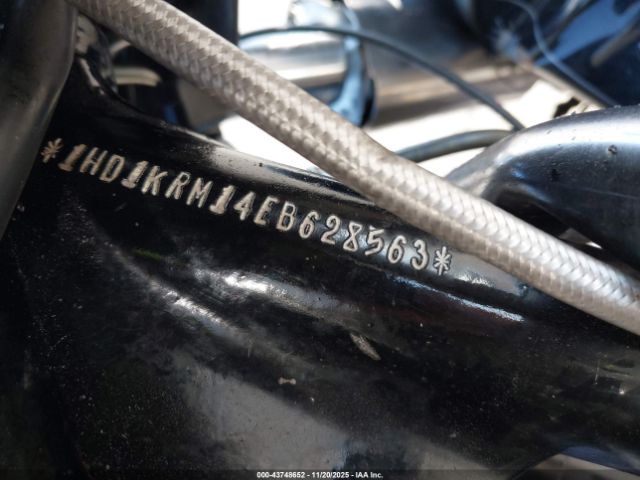 2014 HARLEY-DAVIDSON FLHXS 1HD1KRM14EB628563 Photo 9
