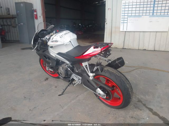 2024 APRILIA RS ZD4KSUR07RS000676 Photo 2