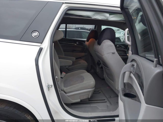 43748727 :رقم المزاد ، 5GAKRBKD3DJ123495 vin ، 2013 Buick Enclave Convenience مزاد بيع