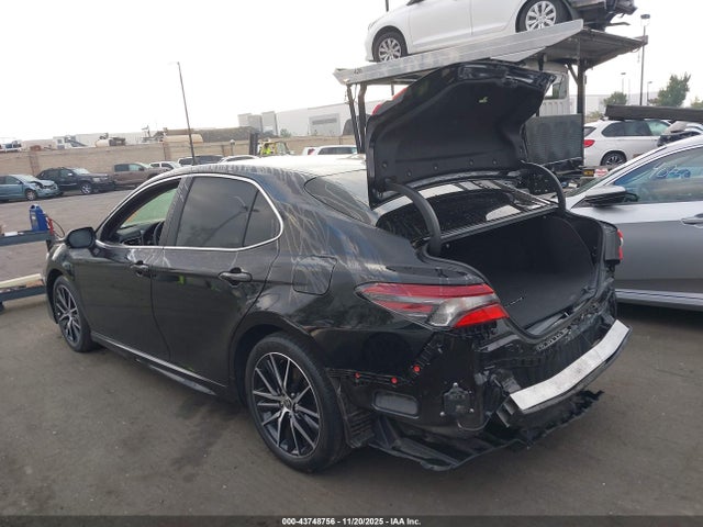 4T1T11AK0PU831576 Toyota CAMRY SE