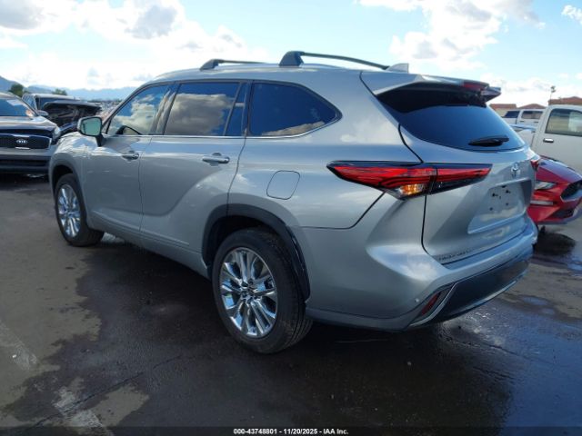 2023 TOYOTA HIGHLANDER 5TDKDRAH3PS012172 Photo 2