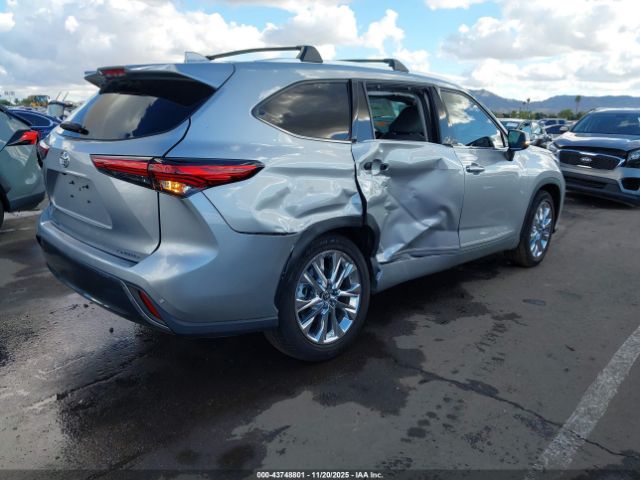 2023 TOYOTA HIGHLANDER 5TDKDRAH3PS012172 Photo 3