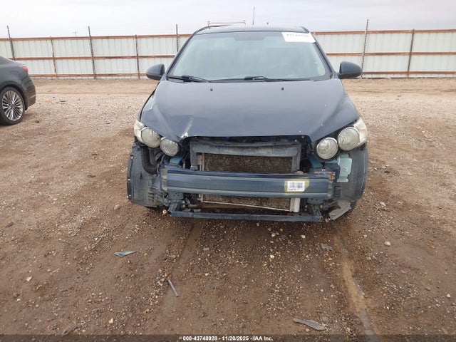 1G1JC5SH6F4205554 Chevrolet Sonic Lt Auto
