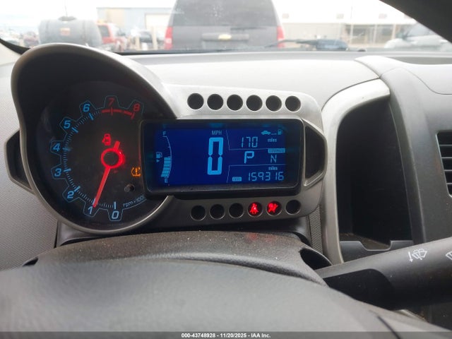 1G1JC5SH6F4205554 Chevrolet Sonic Lt Auto