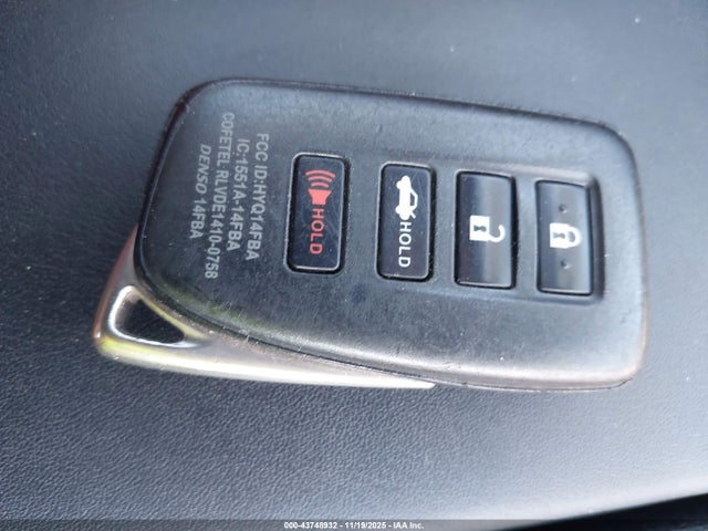 Aukcja sprzedaży 2016 Lexus Is 200t, vin: JTHBA1D21G5005274, numer aukcji: 43748932