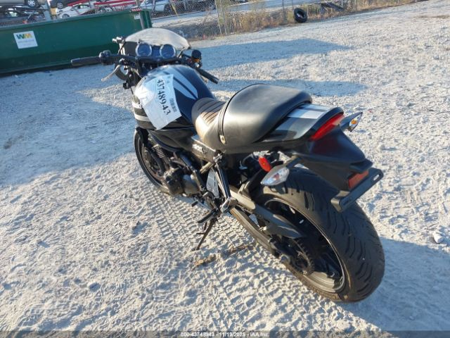 2022 KAWASAKI ZR900 JKAZR2E19NA010161 Photo 2