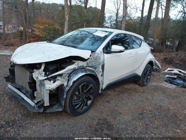 2021 TOYOTA C-HR JTNKHMBX3M1099315 Photo 1