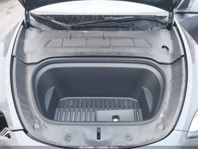 2022 TESLA MODEL Y 7SAYGDEE5NF442598 Photo 9