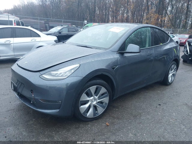 2022 TESLA MODEL Y 7SAYGDEE5NF442598 Photo 1