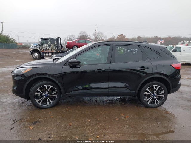 2022 Ford Escape Se მანქანა იყიდება აუქციონზე, vin: 1FMCU0G64NUB64309, აუქციონის ნომერი: 43749007