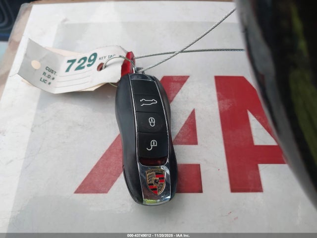 43749012 :رقم المزاد ، WP1AB2A5XFLB64897 vin ، 2015 Porsche Macan S مزاد بيع