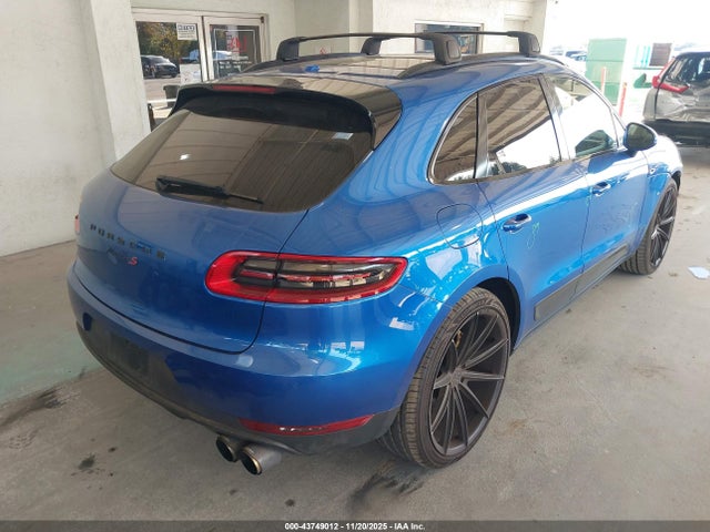 43749012 :رقم المزاد ، WP1AB2A5XFLB64897 vin ، 2015 Porsche Macan S مزاد بيع