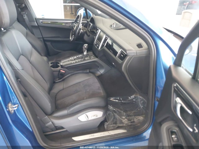 43749012 :رقم المزاد ، WP1AB2A5XFLB64897 vin ، 2015 Porsche Macan S مزاد بيع