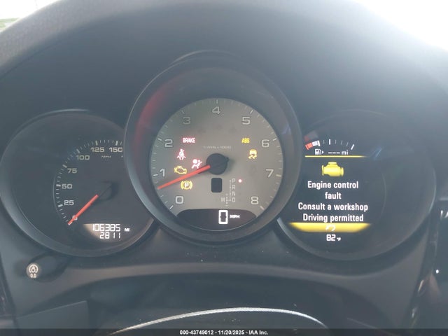 43749012 :رقم المزاد ، WP1AB2A5XFLB64897 vin ، 2015 Porsche Macan S مزاد بيع
