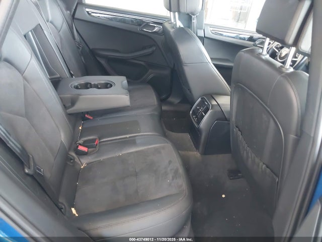43749012 :رقم المزاد ، WP1AB2A5XFLB64897 vin ، 2015 Porsche Macan S مزاد بيع