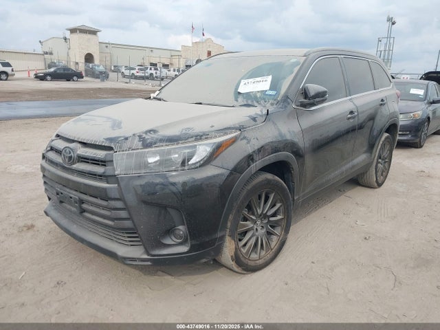 5TDKZRFH5KS350465 Toyota Highlander Se